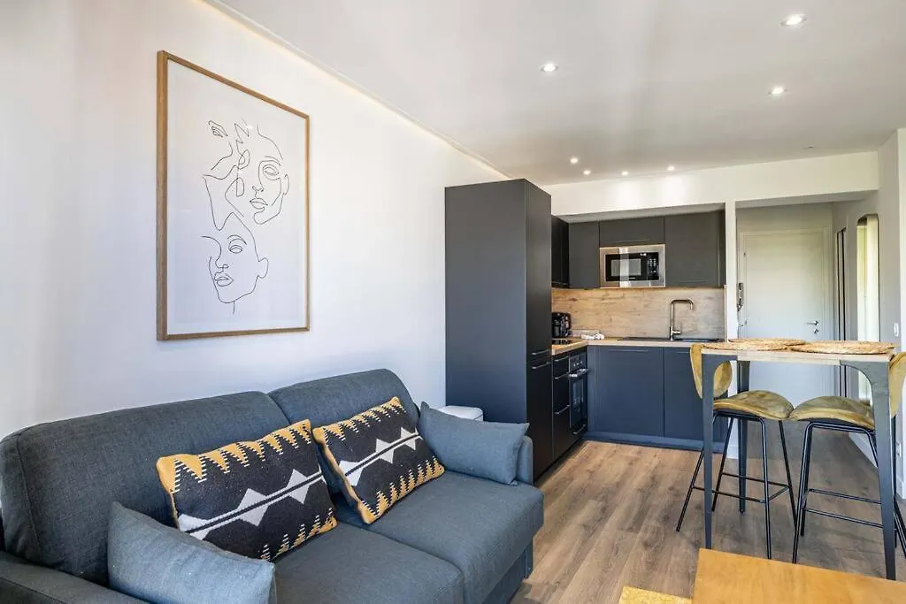 8 Merle - Beau Studio Au Centre De Cannes Avec Balcon ! Apartment